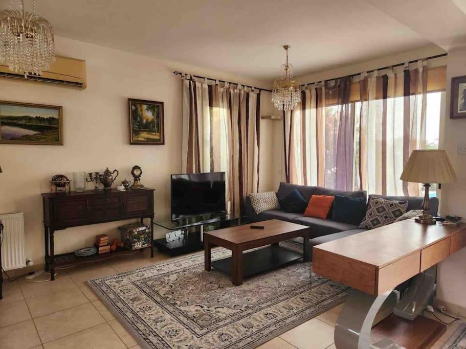 Budget Escape To The Seaside Larnaca Exterior foto