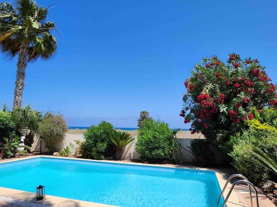 Budget Escape To The Seaside Larnaca Exterior foto