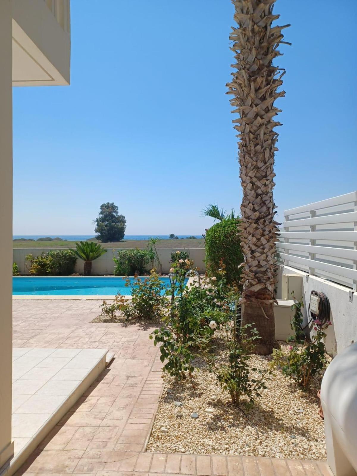 Budget Escape To The Seaside Larnaca Exterior foto